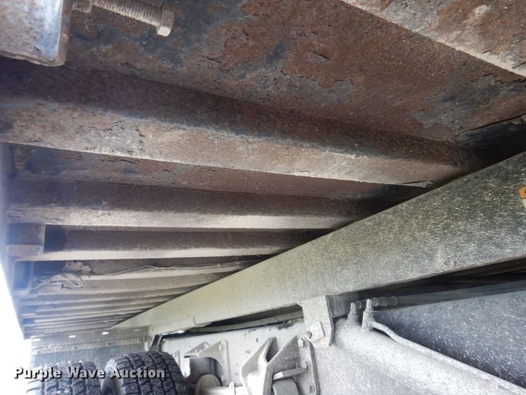 image for item DM7314 2007 International 4300  rollback truck