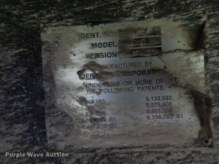 image for item DM7314 2007 International 4300  rollback truck