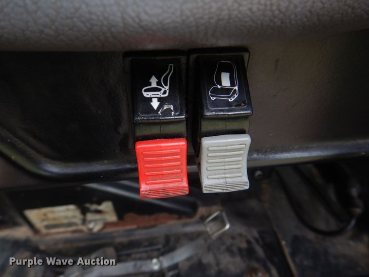 image for item DM7314 2007 International 4300  rollback truck