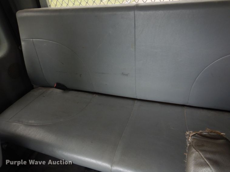 image for item DM7314 2007 International 4300  rollback truck