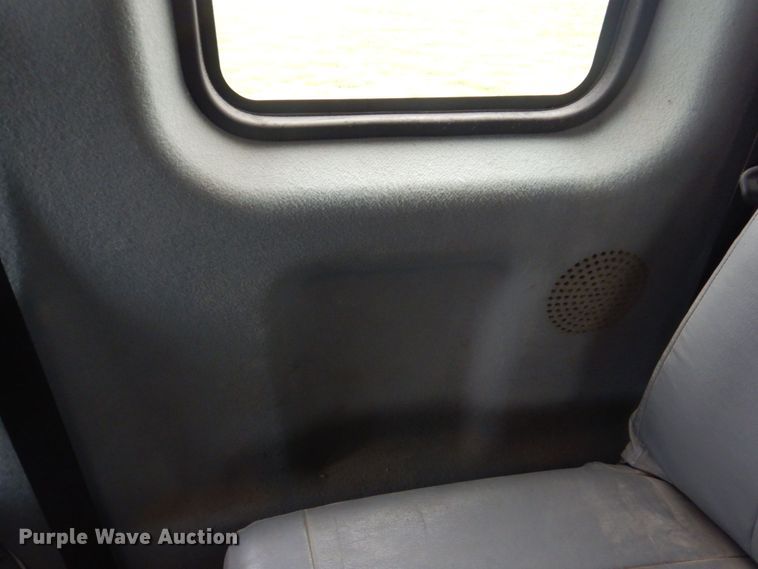 image for item DM7314 2007 International 4300  rollback truck