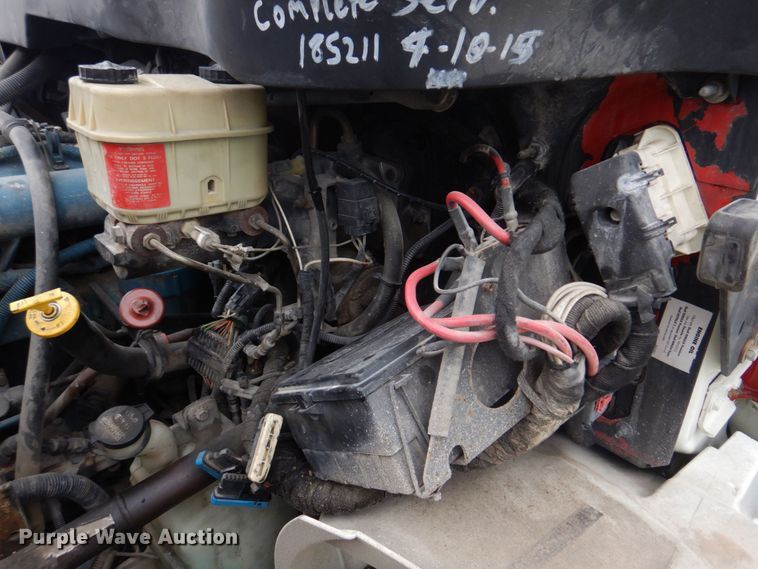 image for item DM7314 2007 International 4300  rollback truck