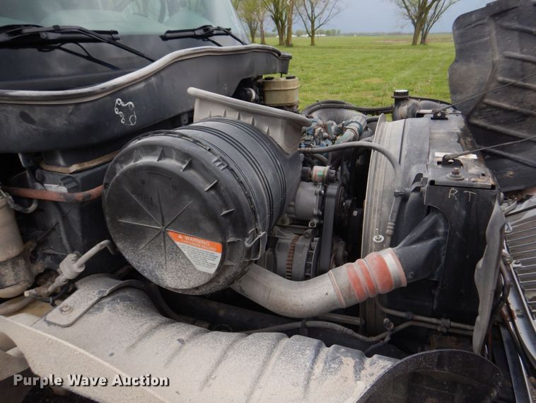 image for item DM7314 2007 International 4300  rollback truck