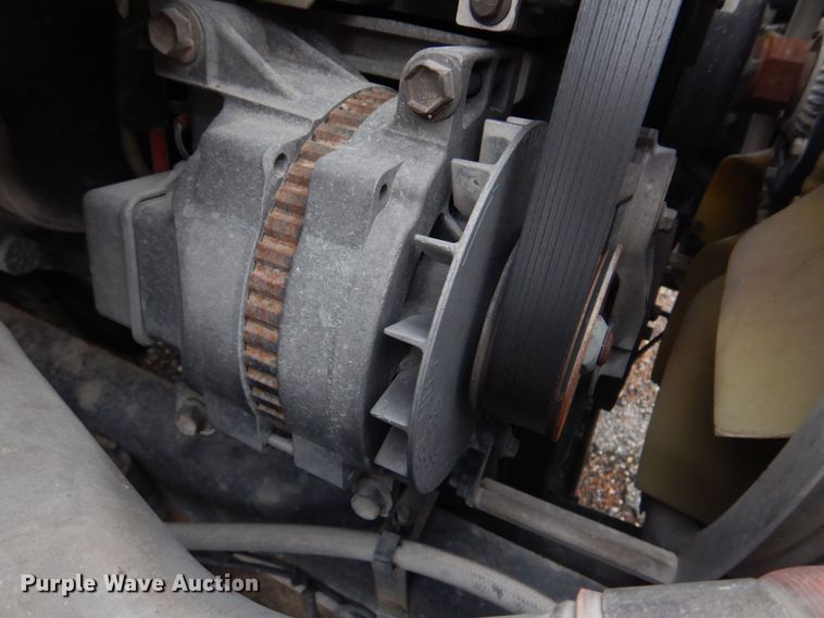 image for item DM7314 2007 International 4300  rollback truck