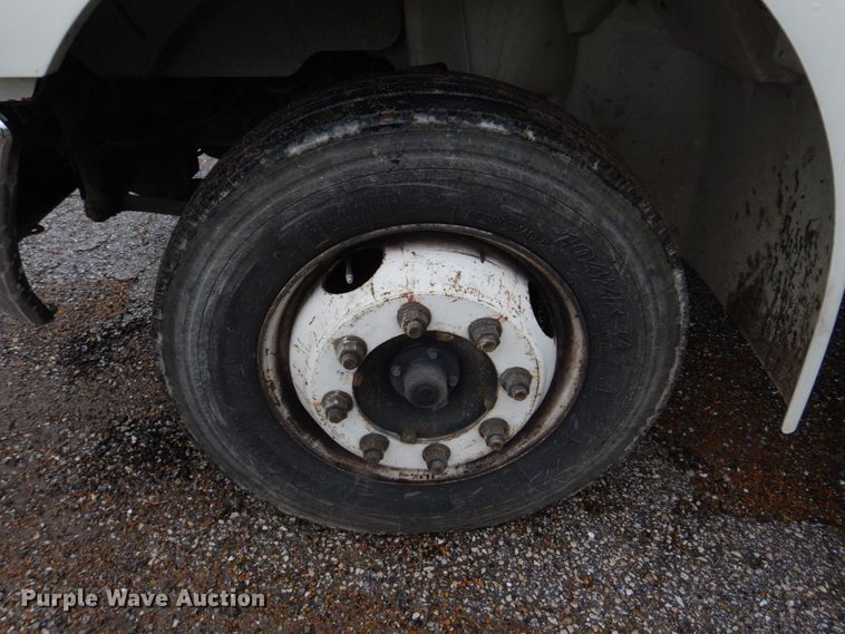 image for item DM7314 2007 International 4300  rollback truck