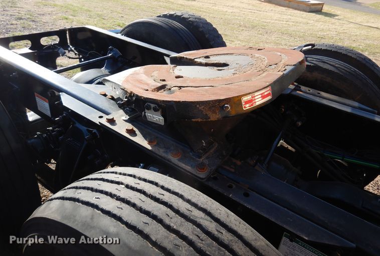 image for item DN0288 2012 Freightliner Cascadia 125  semi truck