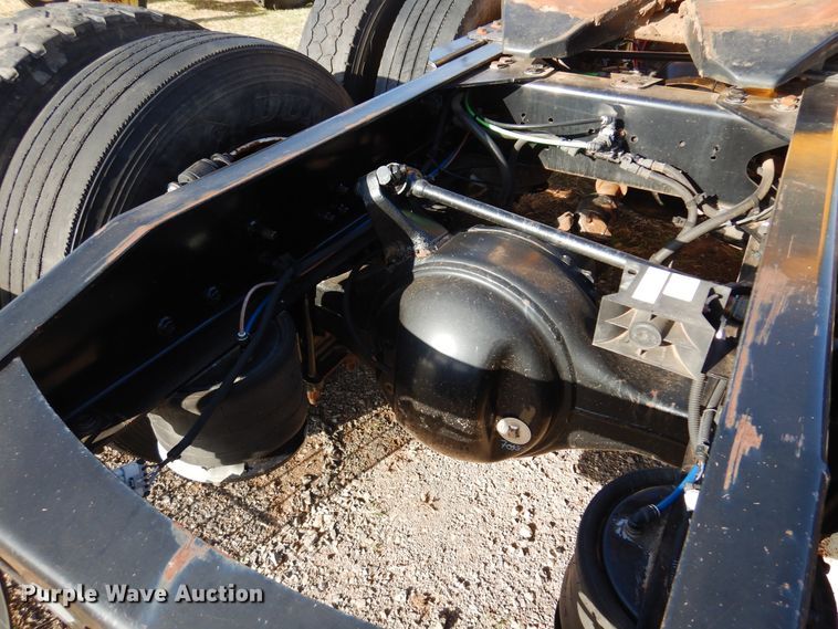 image for item DN0288 2012 Freightliner Cascadia 125  semi truck