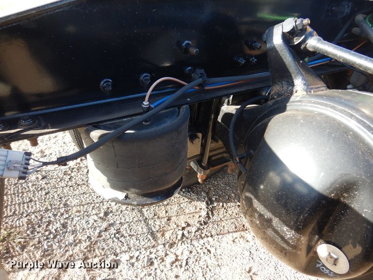 image for item DN0288 2012 Freightliner Cascadia 125  semi truck