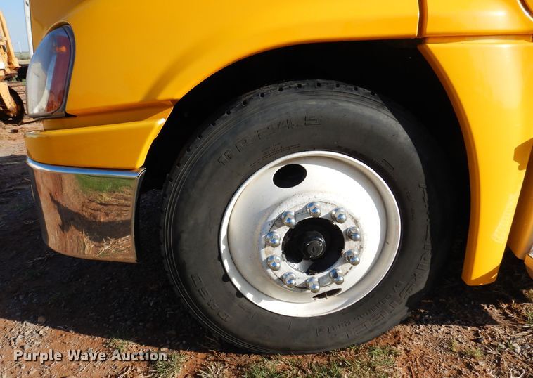 image for item DN0288 2012 Freightliner Cascadia 125  semi truck