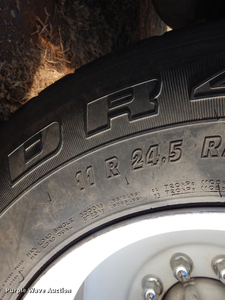 image for item DN0288 2012 Freightliner Cascadia 125  semi truck