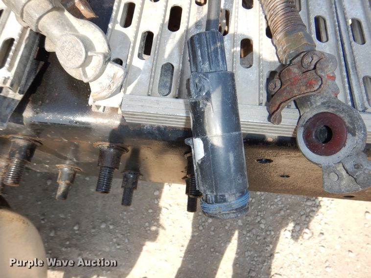 image for item DN7312 1997 Mack CH613  semi truck