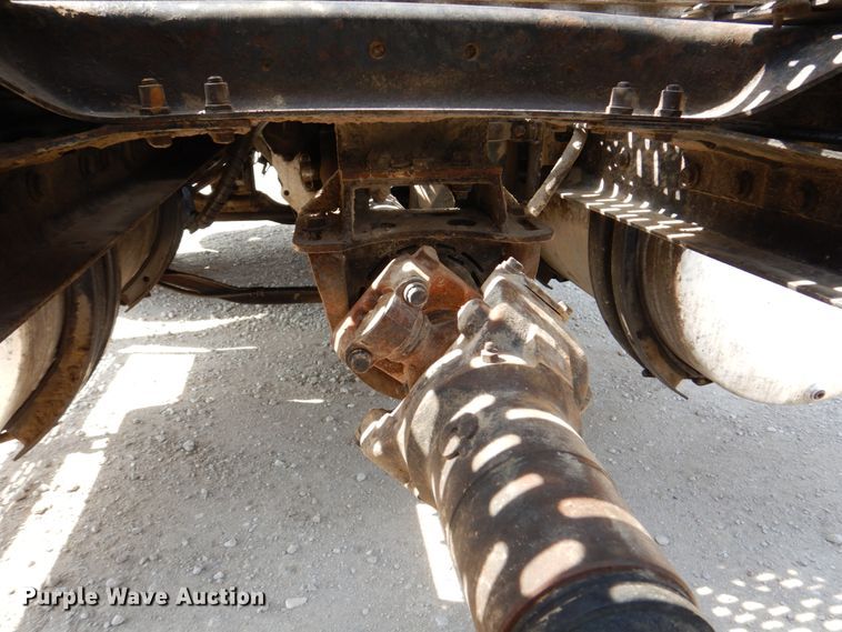 image for item DN7312 1997 Mack CH613  semi truck