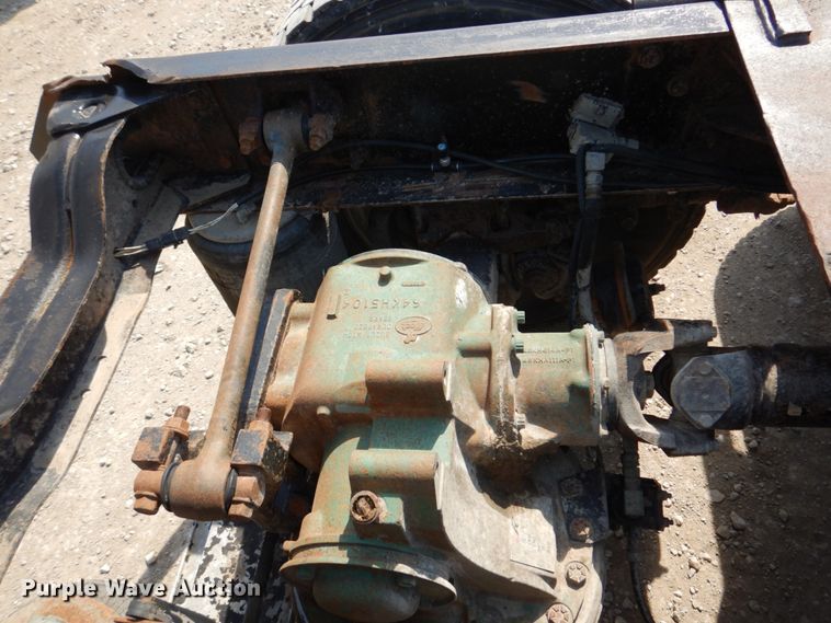 image for item DN7312 1997 Mack CH613  semi truck