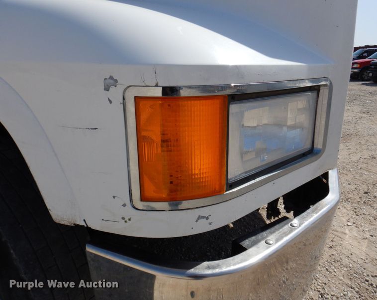 image for item DN7312 1997 Mack CH613  semi truck