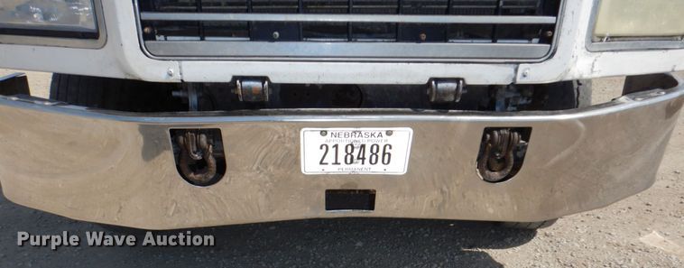 image for item DN7312 1997 Mack CH613  semi truck