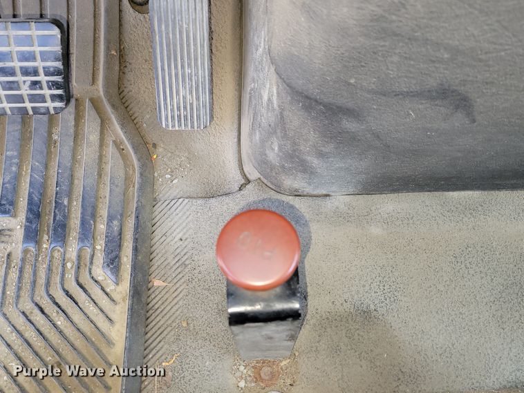 image for item DN7353 2003 International 4300  tow truck