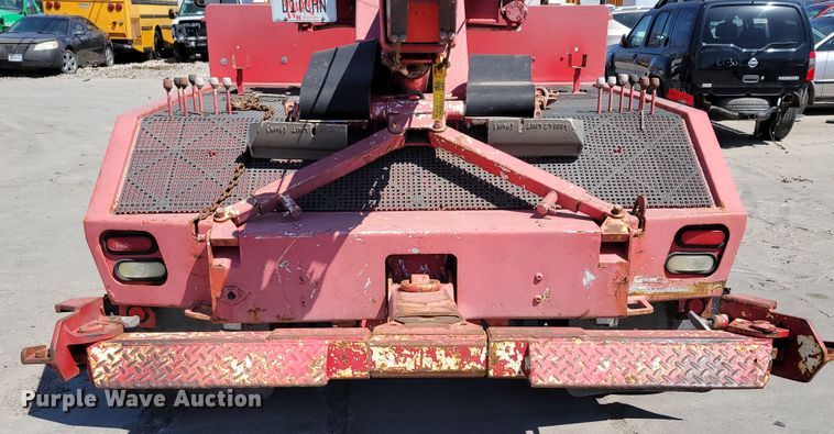 image for item DN7353 2003 International 4300  tow truck