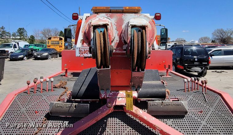 image for item DN7353 2003 International 4300  tow truck