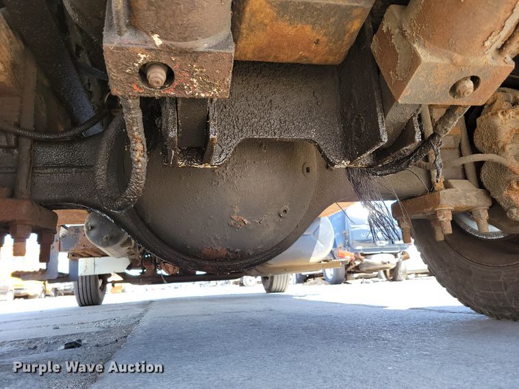 image for item DN7353 2003 International 4300  tow truck