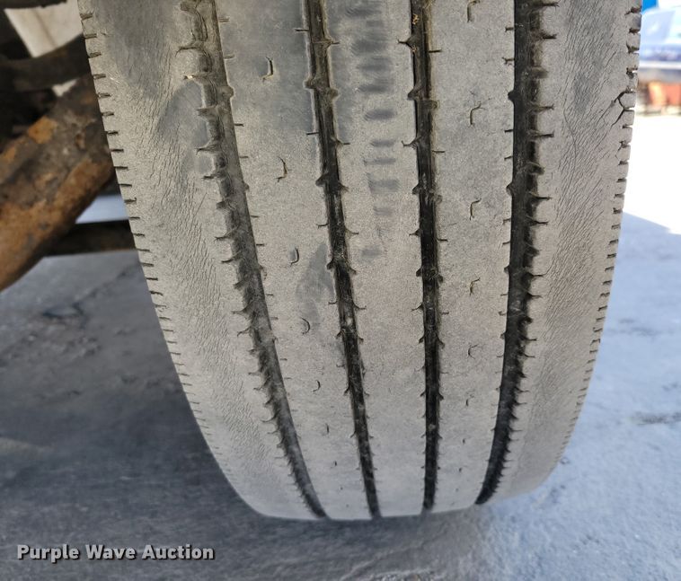 image for item DN7353 2003 International 4300  tow truck