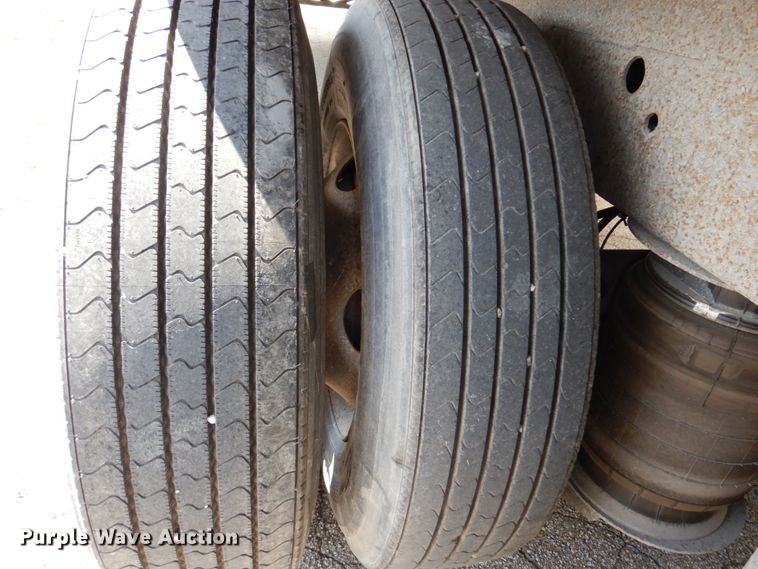 image for item DN7365 2005 Great Dane 7411TP-SA  dry van trailer