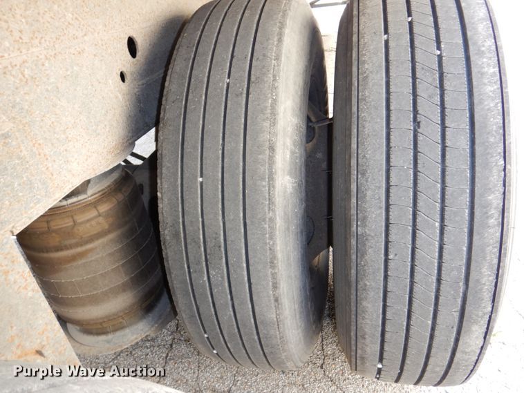 image for item DN7365 2005 Great Dane 7411TP-SA  dry van trailer