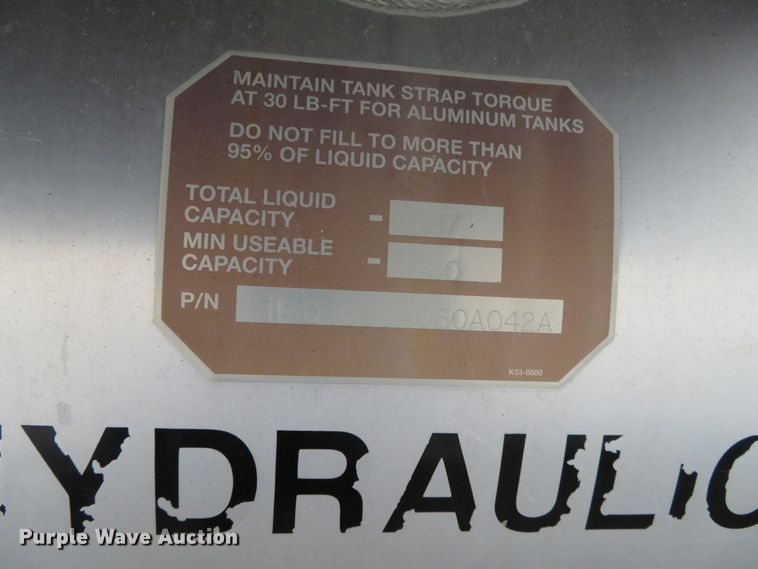 image for item DN7964 2008 Peterbilt 365  semi truck