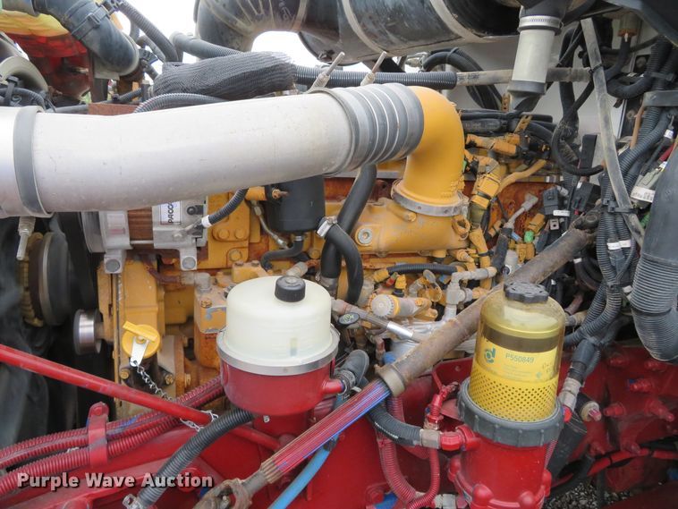 image for item DN7964 2008 Peterbilt 365  semi truck