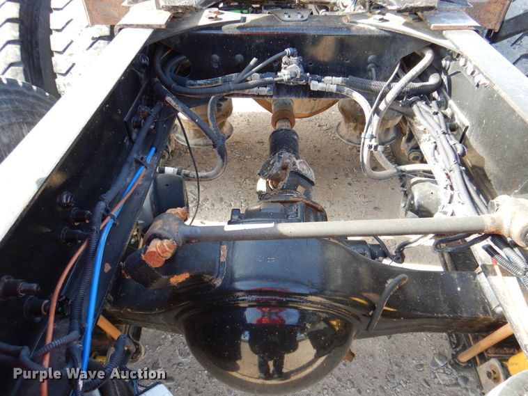 image for item DP3969 2015 Freightliner 114SD  semi truck