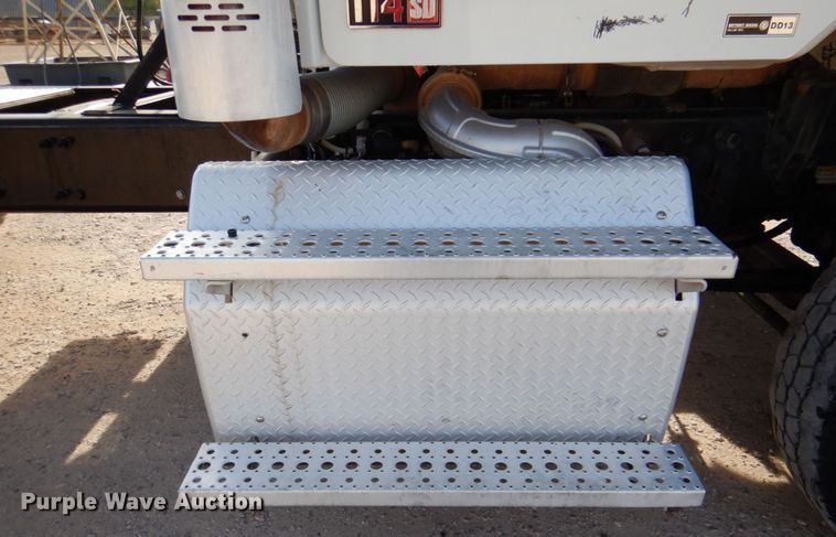 image for item DP3969 2015 Freightliner 114SD  semi truck