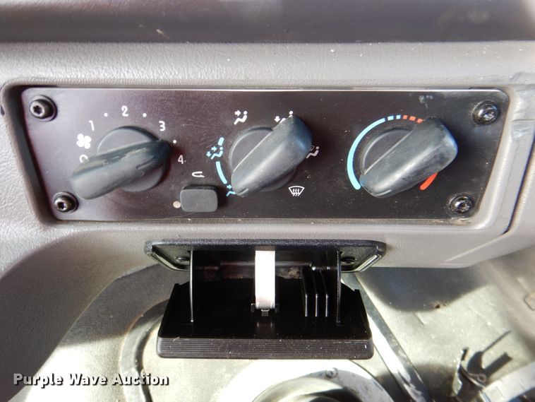 image for item DP3969 2015 Freightliner 114SD  semi truck