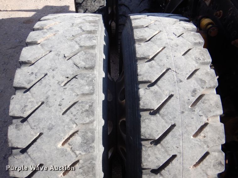 image for item DP3969 2015 Freightliner 114SD  semi truck