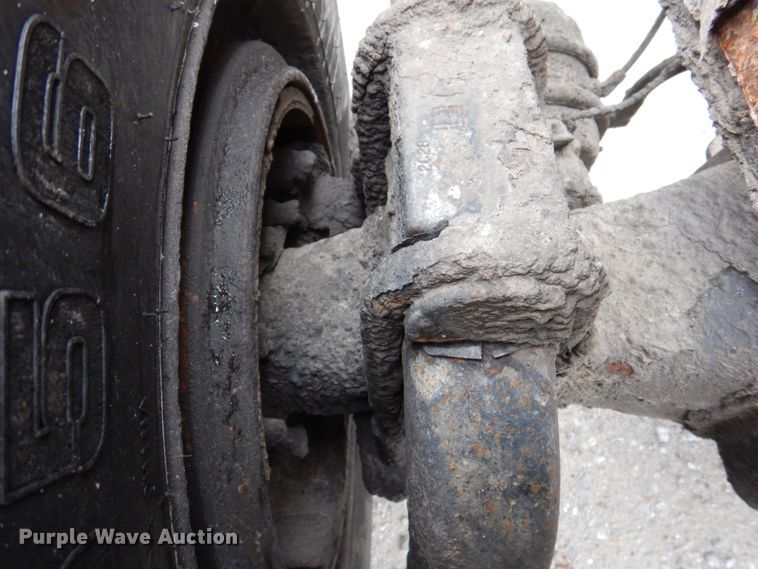 image for item DP5433 2003 Mack CH600  semi truck