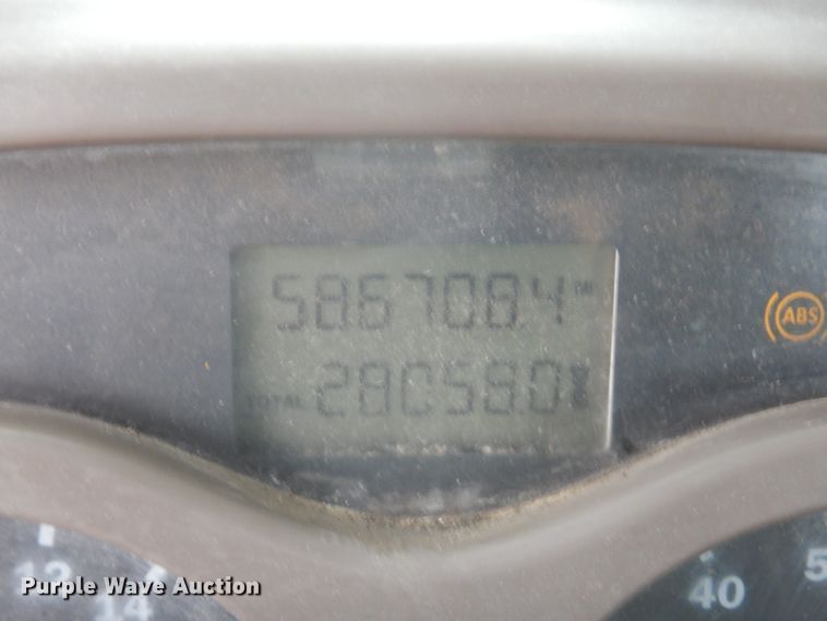 image for item DP5433 2003 Mack CH600  semi truck