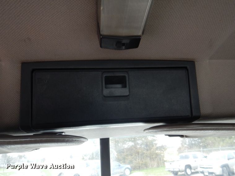 image for item DP5433 2003 Mack CH600  semi truck