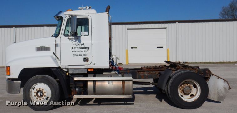 image for item DP5434 1998 Mack CH612  semi truck