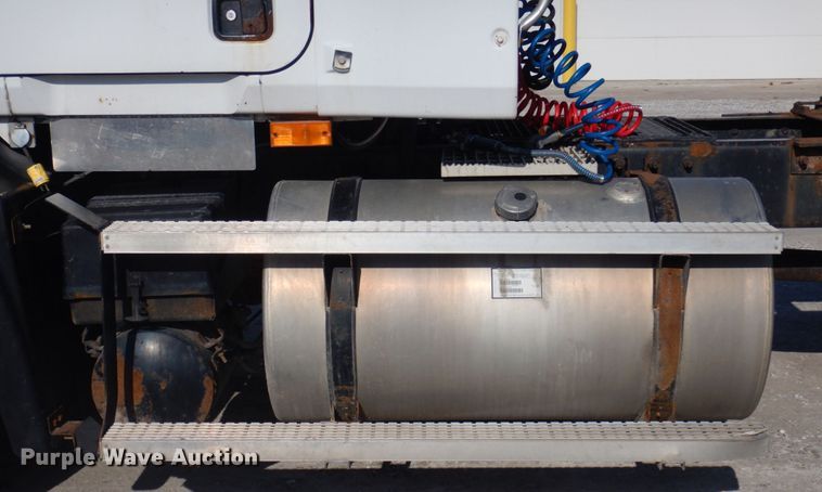 image for item DP5434 1998 Mack CH612  semi truck