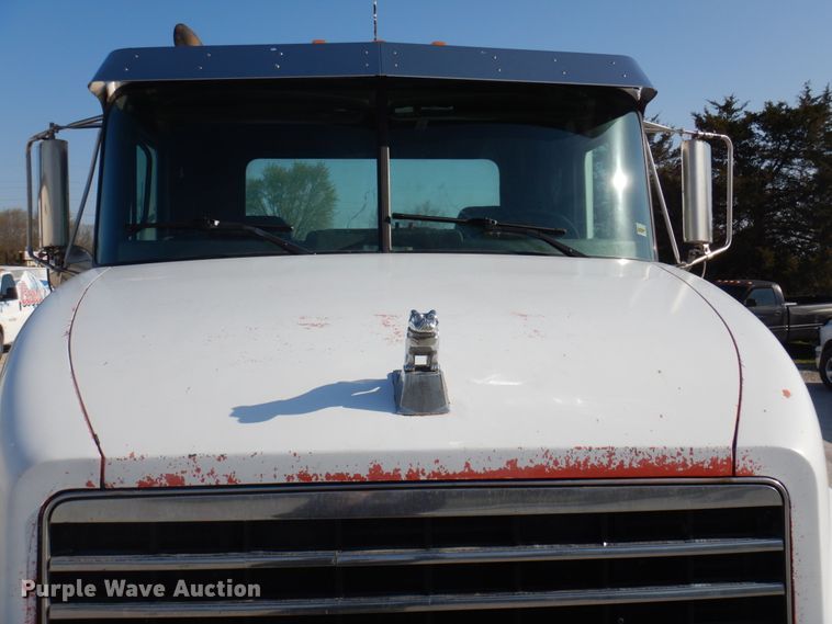 image for item DP5434 1998 Mack CH612  semi truck