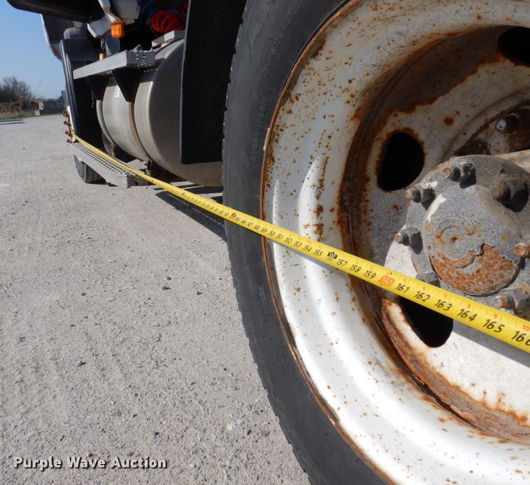 image for item DP5434 1998 Mack CH612  semi truck