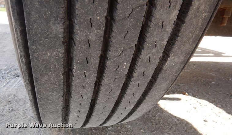 image for item DP5434 1998 Mack CH612  semi truck