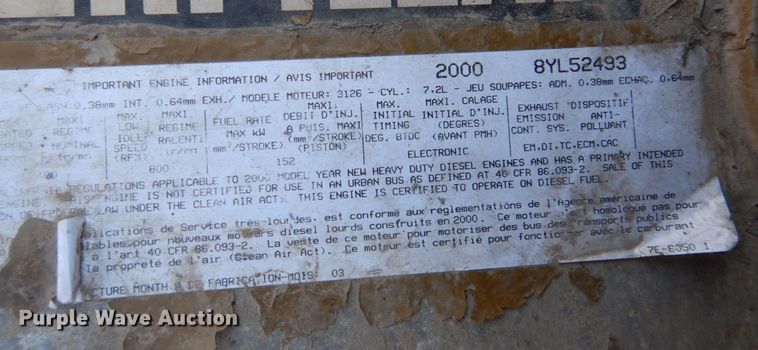 image for item DP5441 2000 Freightliner FL70  semi truck