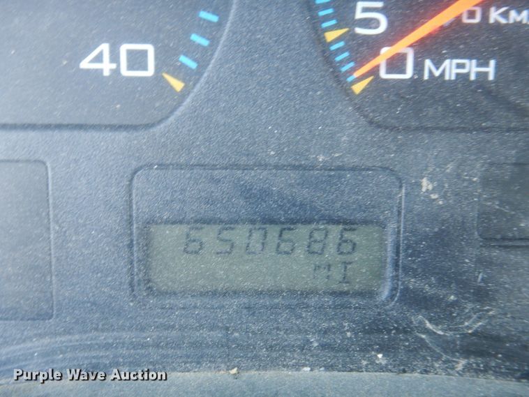 image for item DP5442 2005 International 8600  semi truck