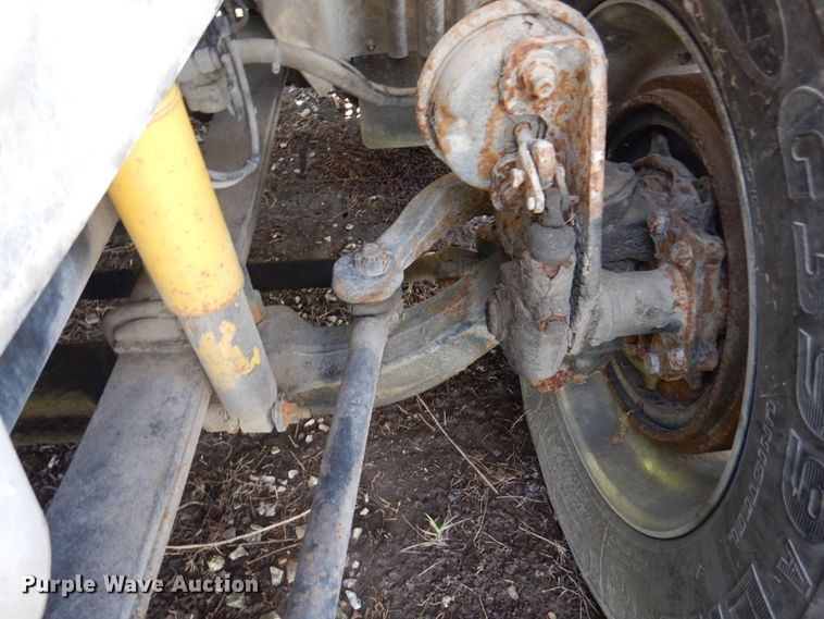 image for item DP5442 2005 International 8600  semi truck