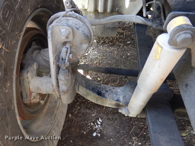 image for item DP5442 2005 International 8600  semi truck