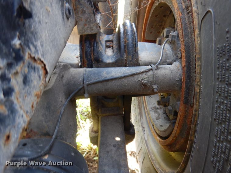 image for item DP5442 2005 International 8600  semi truck