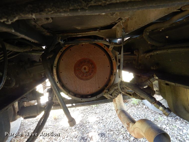 image for item DP5443 2004 International Navistar 4400  semi truck