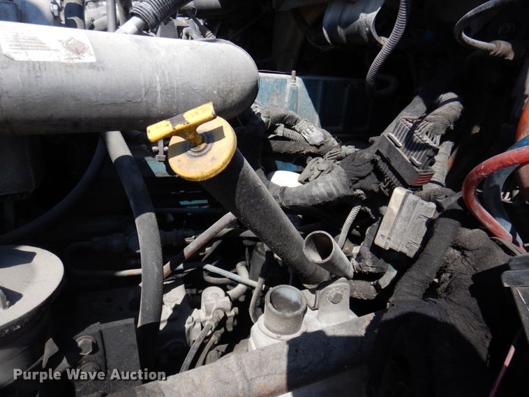 image for item DP5443 2004 International Navistar 4400  semi truck