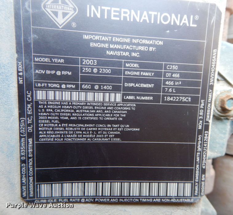 image for item DP5443 2004 International Navistar 4400  semi truck