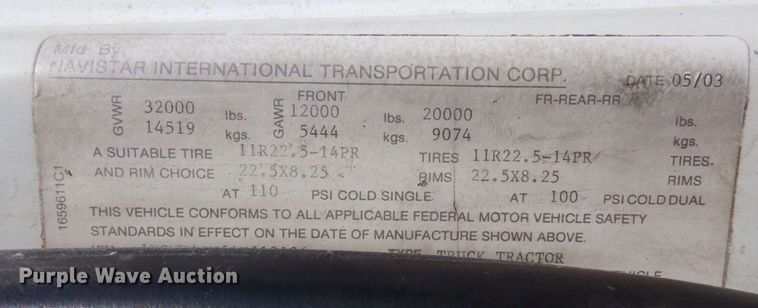 image for item DP5443 2004 International Navistar 4400  semi truck