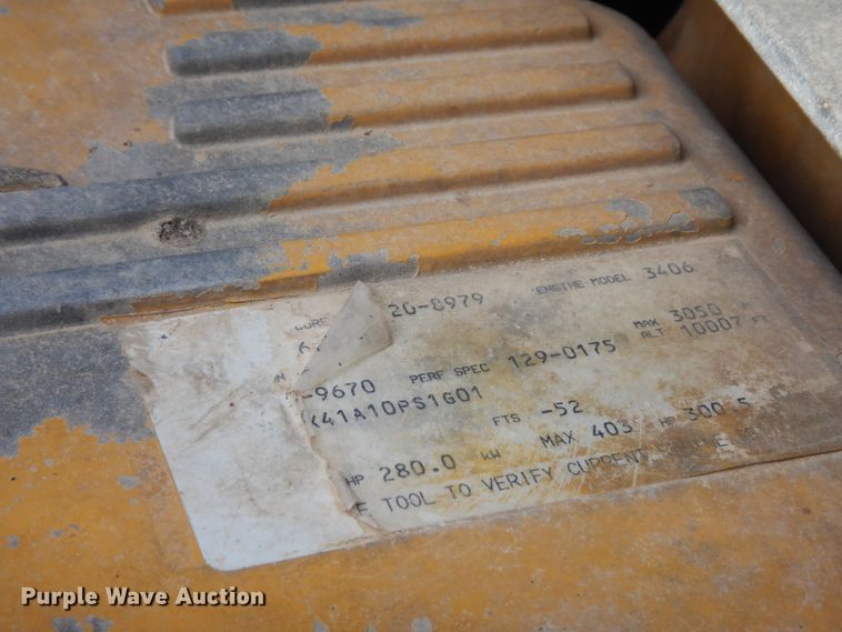 image for item DR1152 1996 Kenworth T800  semi truck